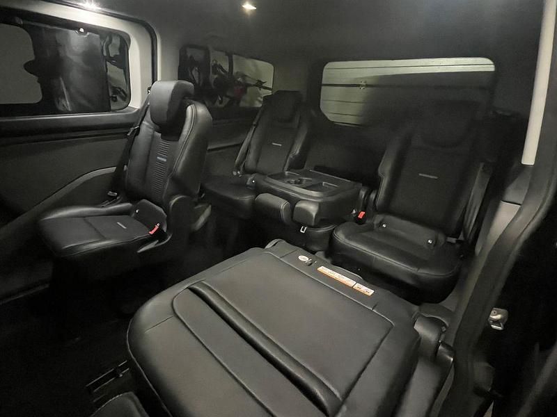 Gebraucht Ford Tourneo Custom 185 PS (136 kW) 2022 Schwarz Van