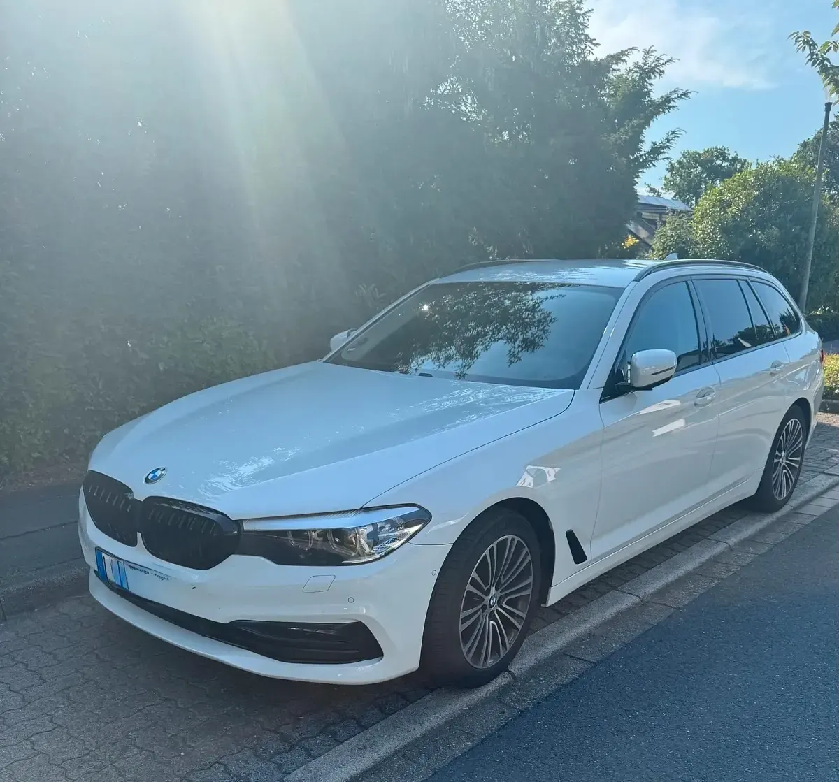 Gebraucht BMW 520 190 PS (139 kW) 2018 Weiß Kombi