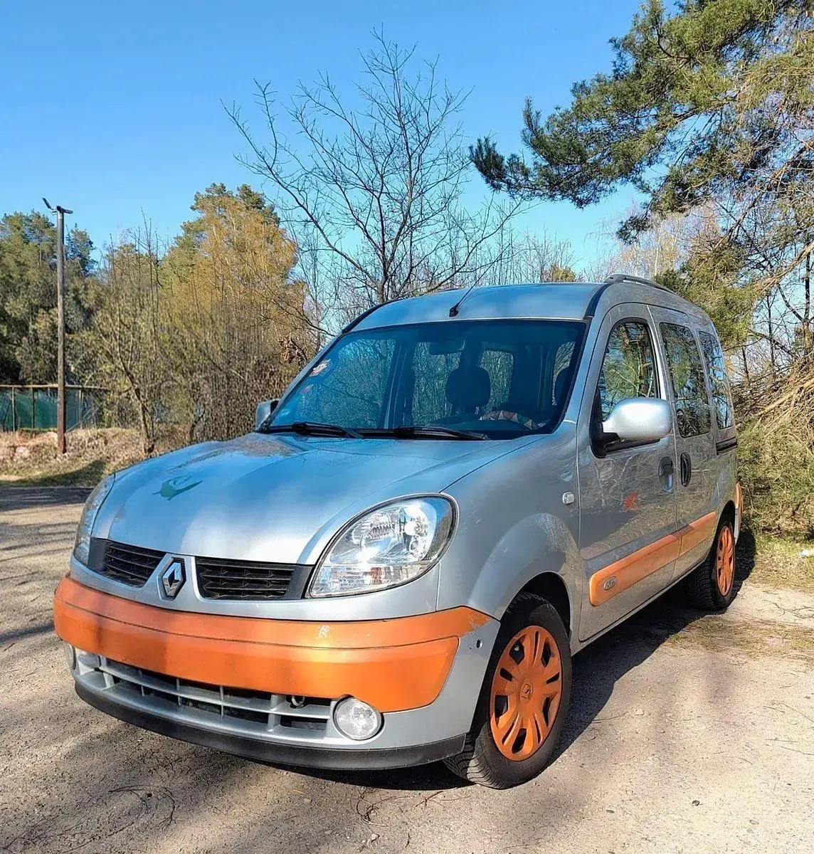Brugt Renault Kangoo Privilege 95 HK (69 kW) 2006 Sølv MPV