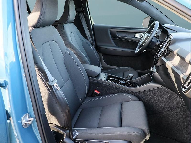 Gebraucht Volvo C40 Single Motor 169 kW (231 PS) 2022 Blau SUV