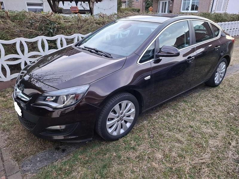 Gebraucht Opel Astra Excellence 140 PS (102 kW) 2017 Limousine
