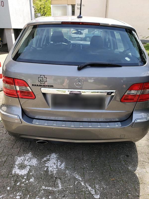 Gebraucht Mercedes B160 95 PS (69 kW) 2009 Grau Van / Kleinbus