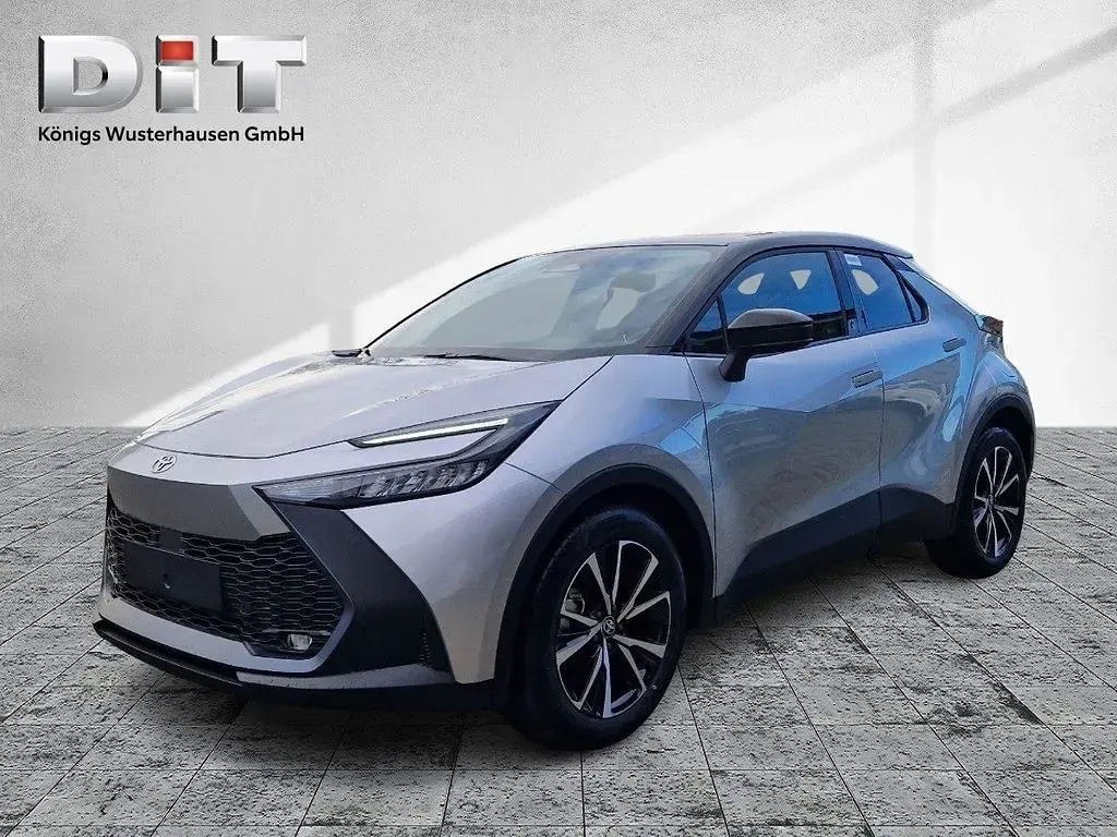 Neu Toyota C-HR 140 PS (102 kW) 2025 Shimmering silver / dach schwa SUV