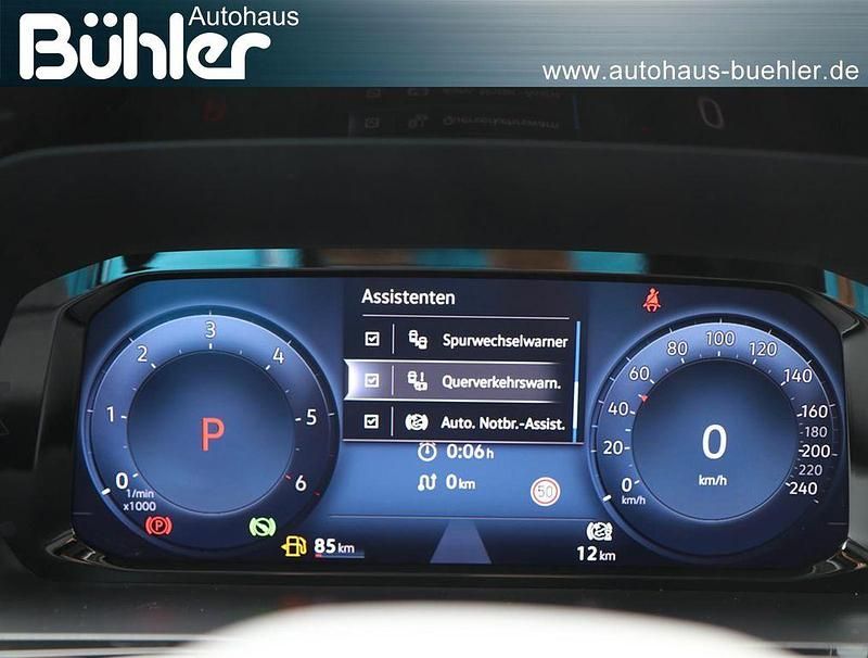 Neu Ford Tourneo Connect Titanium 116 PS (85 kW) 2026 Inc black metallic Van / Kleinbus