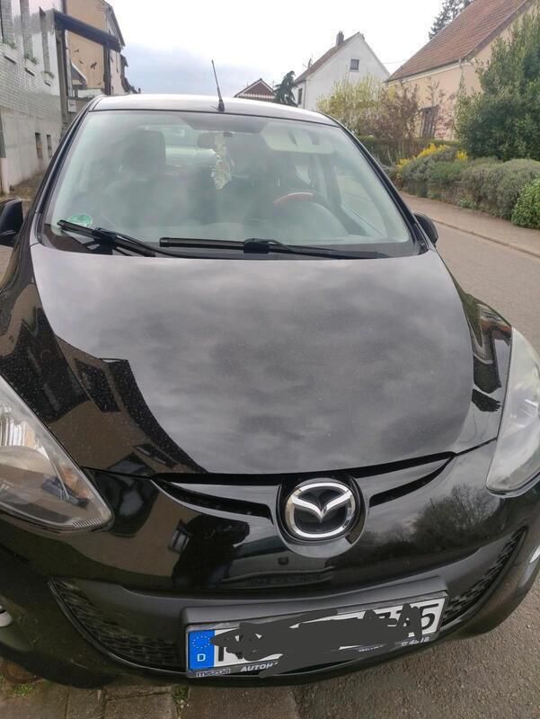 Schwarz Gebraucht 2012 Mazda 2 Kleinwagen | 2.500 € (Superpreis) - Bild 1/4