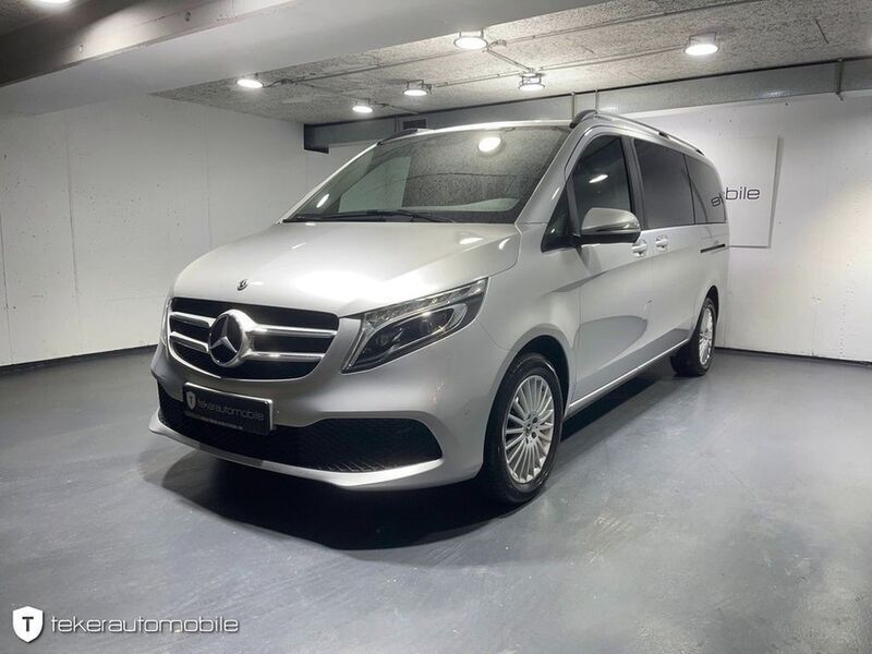 Brillantsilber Gebraucht 2020 Mercedes V250 Edition Van / Kleinbus | 38.990 € (Fairer Preis) - Bild 1/4