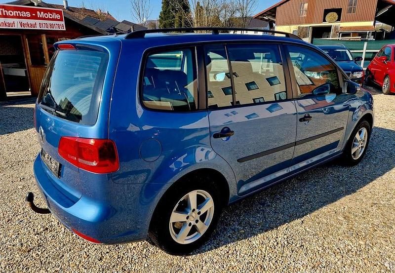 Gebraucht VW Touran 105 PS (77 kW) 2012 Blau Van / Kleinbus