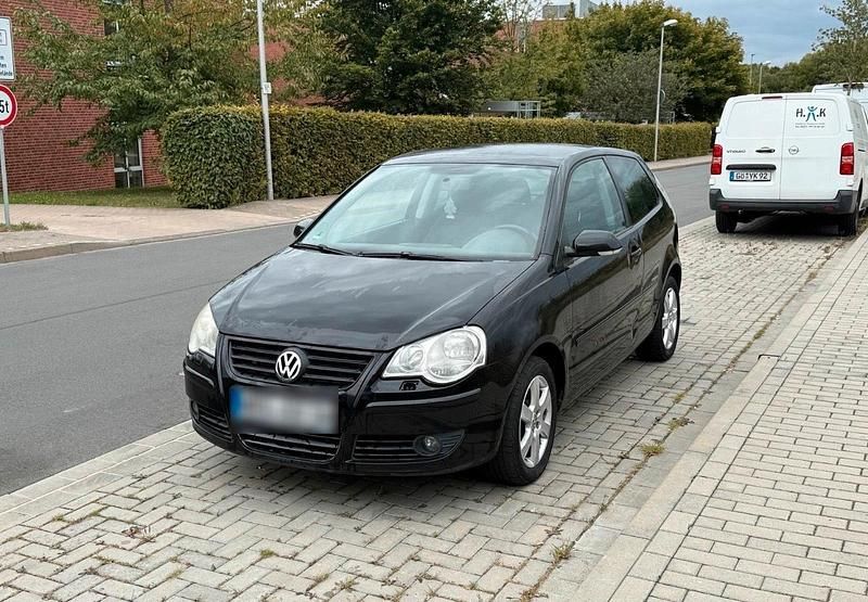 Schwarz Gebraucht 2009 VW Polo Kleinwagen | 700 € (Superpreis) - Bild 1/4