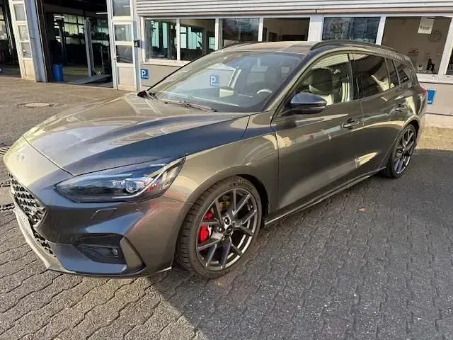 Gebraucht Ford Focus ST 280 PS (205 kW) 2019 Grau Limousine