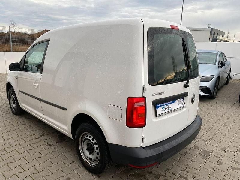 Gebraucht VW Caddy Trendline 102 PS (75 kW) 2019 Weiß Van / Kleinbus