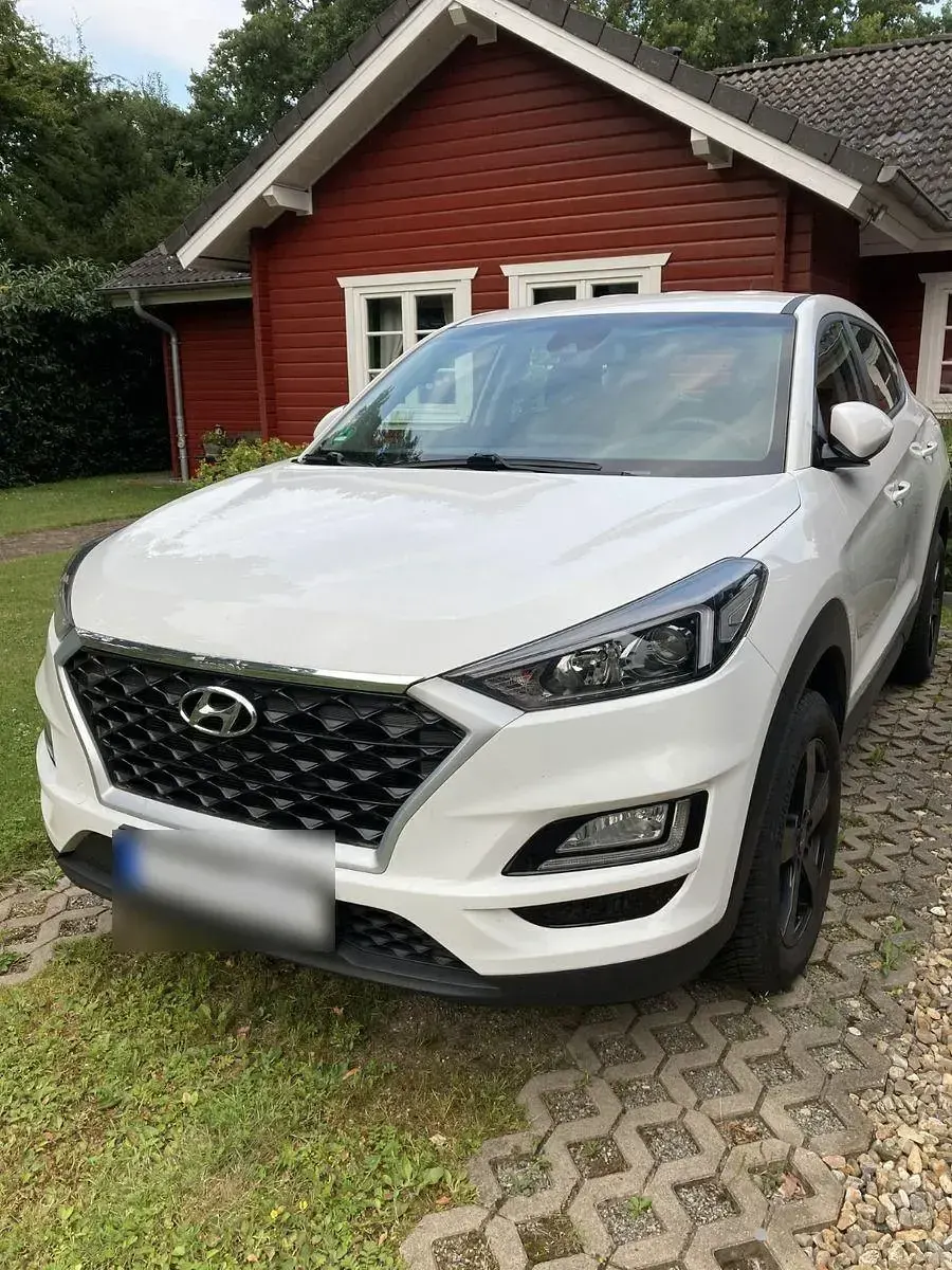 Gebraucht Hyundai Tucson Trend 132 PS (97 kW) 2019 Weiß SUV