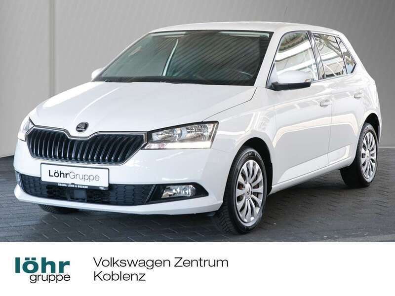 Weiß Gebraucht 2020 Skoda Fabia Ambition Limousine | 12.480 € (Fairer Preis) - Bild 1/4