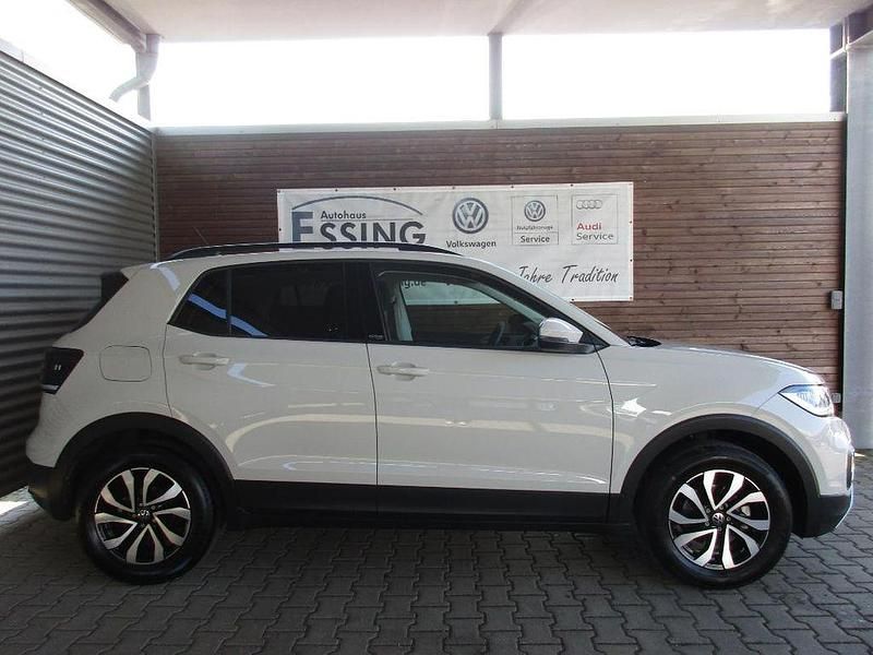 Gebraucht VW T-Cross Active 110 PS (80 kW) 2022 Ascotgrau SUV