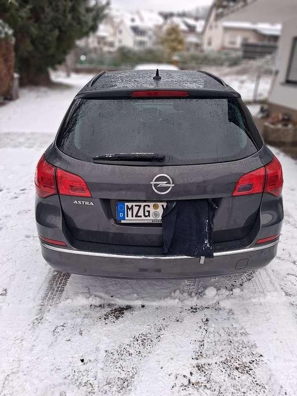 Gebraucht Opel Astra Style 110 PS (80 kW) 2015 Kombi