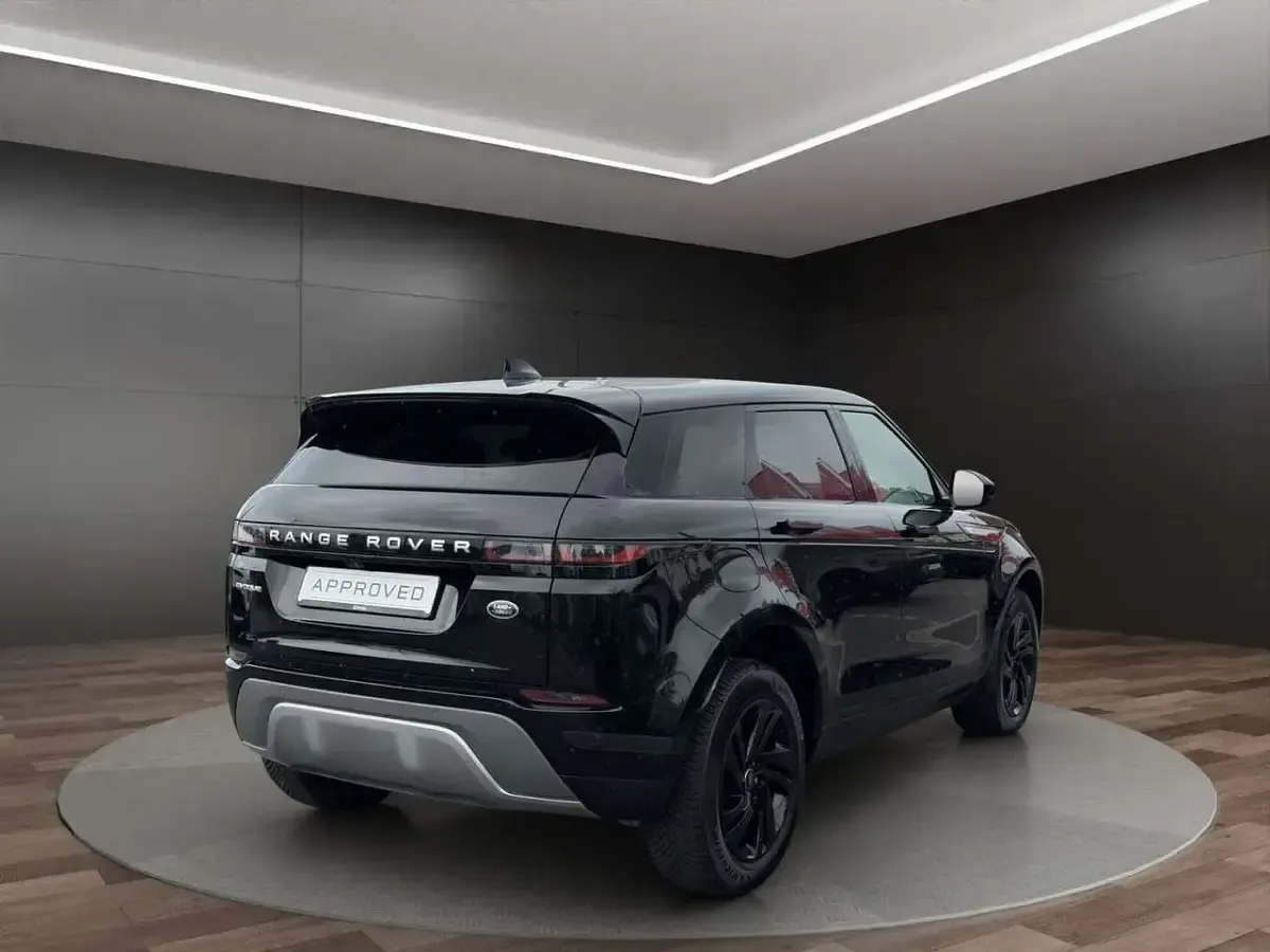 Gebraucht Land Rover Range Rover evoque SE 163 PS (119 kW) 2023 Santorini black SUV