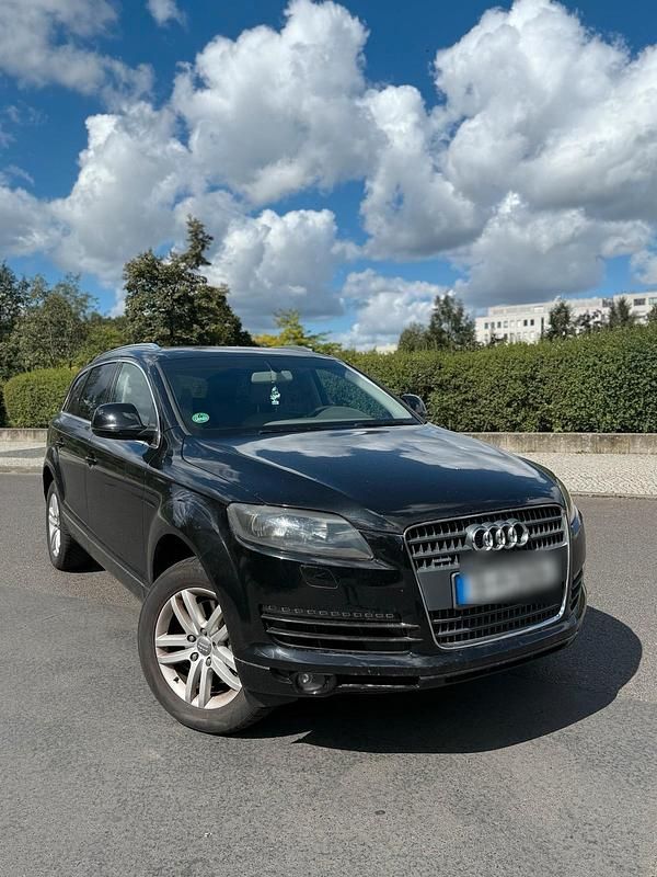 Schwarz Gebraucht 2006 Audi Q7 SUV | 5.000 € (Superpreis) - Bild 1/4