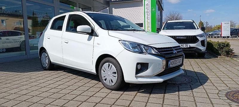 Gebraucht Mitsubishi Space Star Select 71 PS (52 kW) 2023 Weiß Limousine