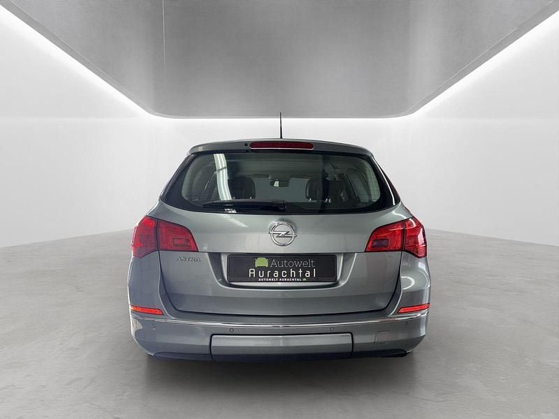 Gebraucht Opel Astra 120 PS (88 kW) 2012 Silber Kombi