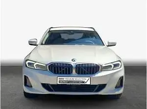 Gebraucht BMW 330 245 PS (180 kW) 2025 Weiß (mineralweiß metallic) Kombi