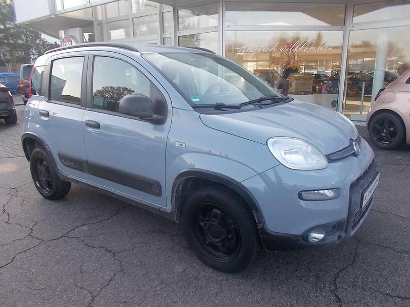 Gebraucht Fiat Panda 4x4 Wild 86 PS (63 kW) 2020 Grau Kleinwagen
