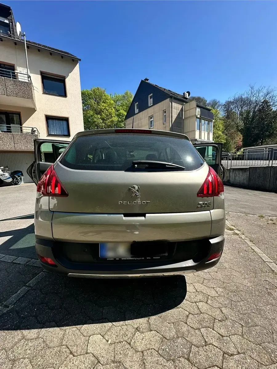 Gebraucht Peugeot 3008 163 PS (119 kW) 2014 Gold Kombi