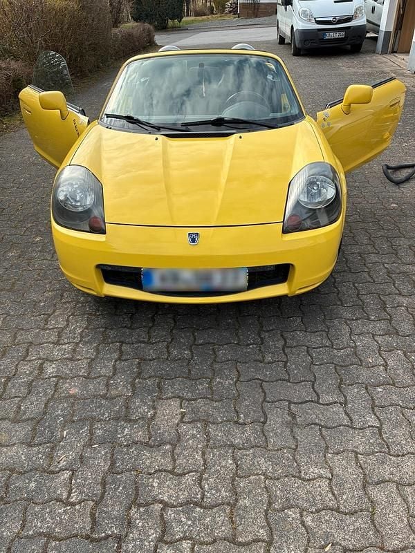 Gebraucht Toyota MR2 140 PS (102 kW) 2001 Gelb Cabrio
