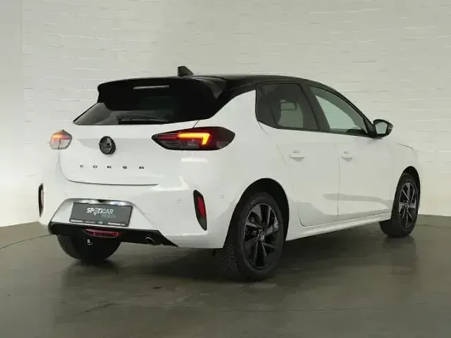Gebraucht Opel Corsa S 101 PS (74 kW) 2024 Arktis weiß Kleinwagen