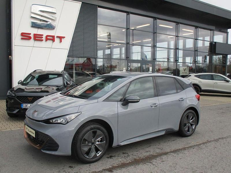 Grau Gebraucht 2022 Cupra Born Kleinwagen | 24.990 € (Fairer Preis) - Bild 1/4
