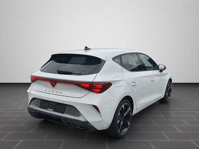 Gebraucht Cupra Leon 150 PS (110 kW) 2024 Nevada weiß metallic (metallic) Limousine