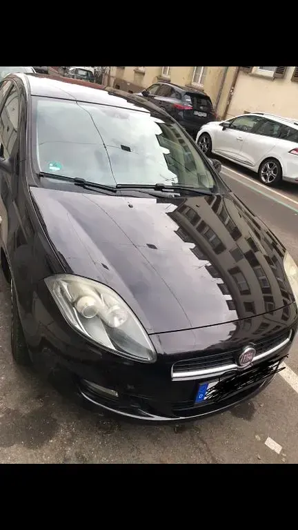 Gebraucht Fiat Bravo Easy 90 PS (66 kW) 2012 Schwarz Kleinwagen