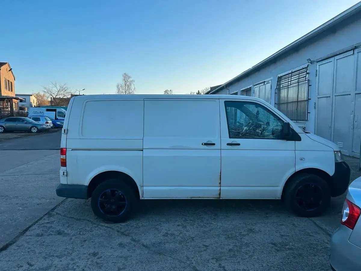 Używany VW Transporter 130 KM (95 kW) 2009 Biały Van
