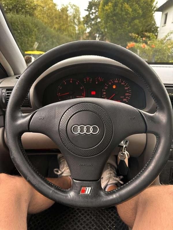 Gebraucht Audi A4 193 PS (141 kW) 1998 Limousine