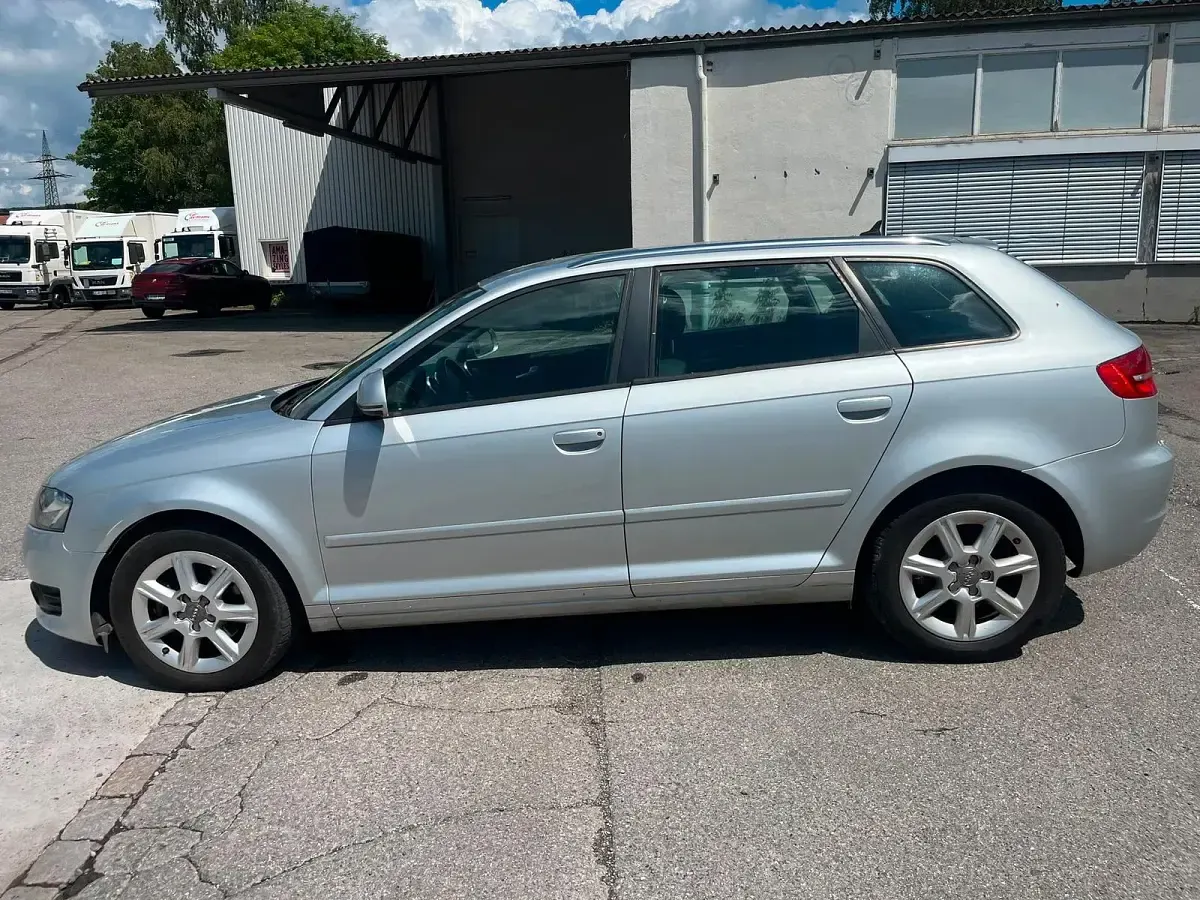 Gebraucht Audi A3 180 PS (132 kW) 2010 Silber Kleinwagen