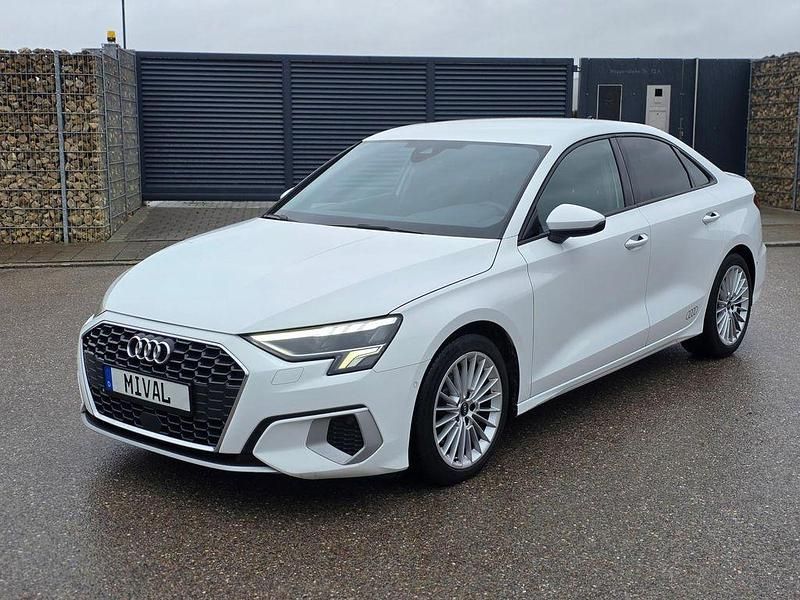 Gebraucht Audi A3 Ambiente 150 PS (110 kW) 2020 Ibisweiß Limousine