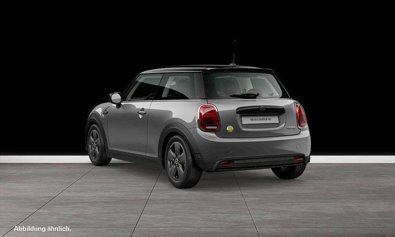 Gebraucht Mini Cooper SE 135 kW (184 PS) 2022 Grau Kleinwagen