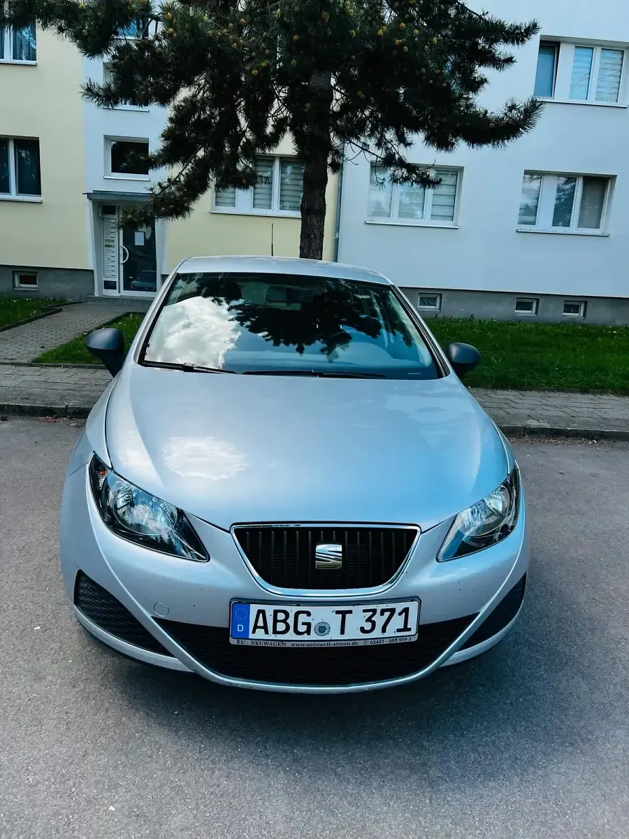 Brugt Seat Ibiza 86 HK (63 kW) 2011 Sølv Hatchback