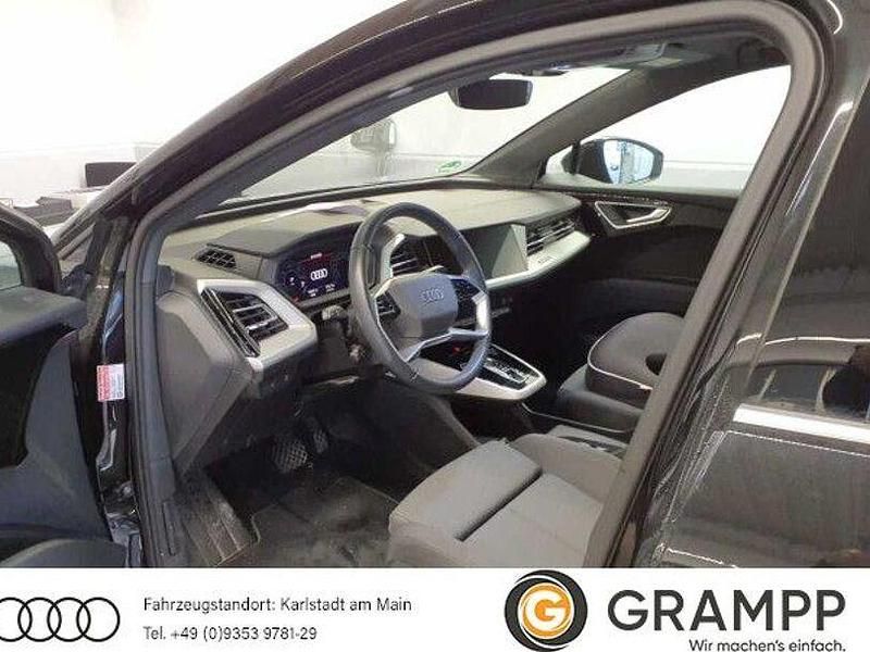 Schwarz Gebraucht 2022 Audi Q4 e-tron S-Line SUV | 30.990 € (Etwas zu teuer) - Bild 1/4