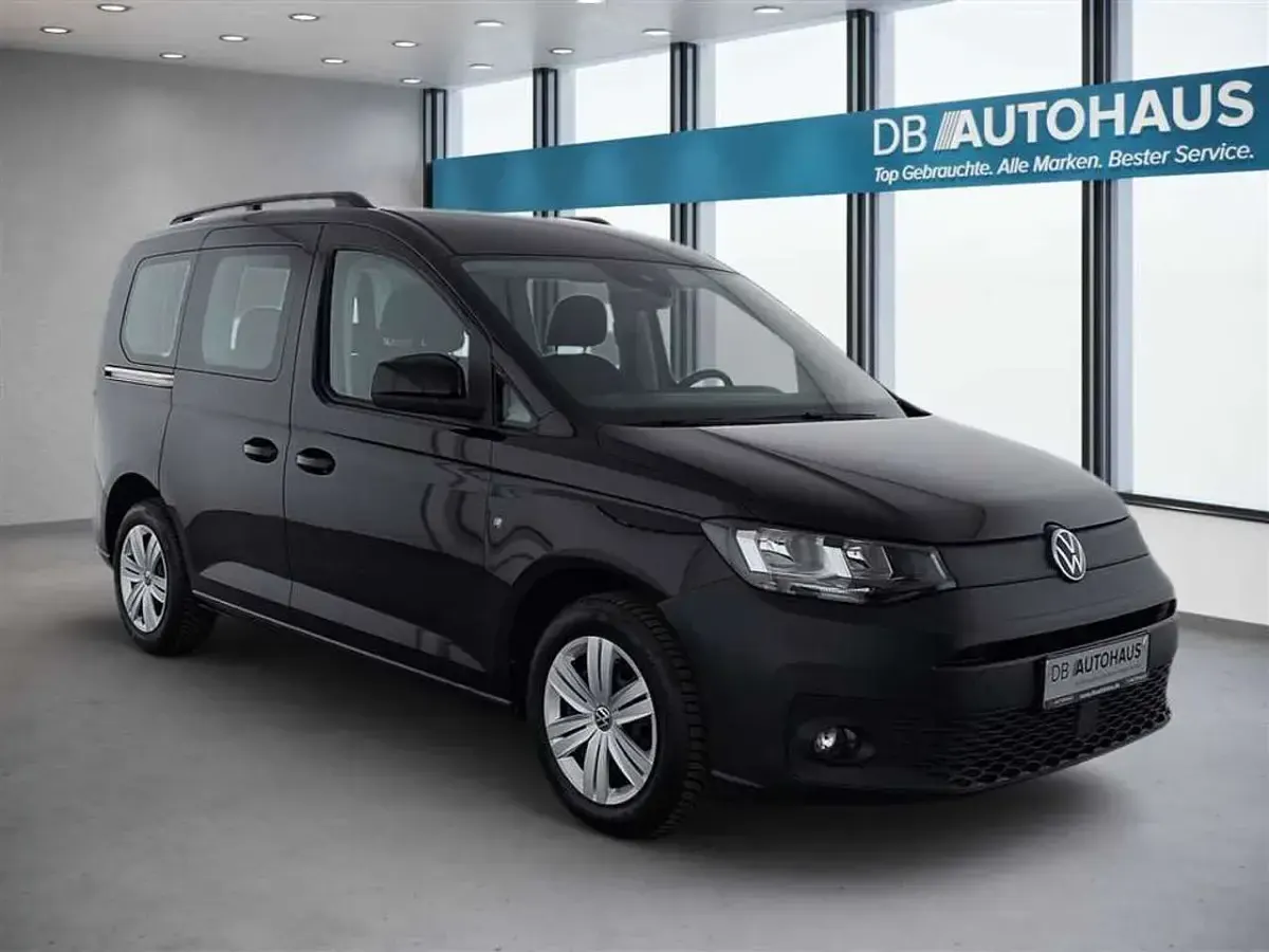 Gebraucht VW Caddy 122 PS (89 kW) 2022 Schwarz Van / Kleinbus