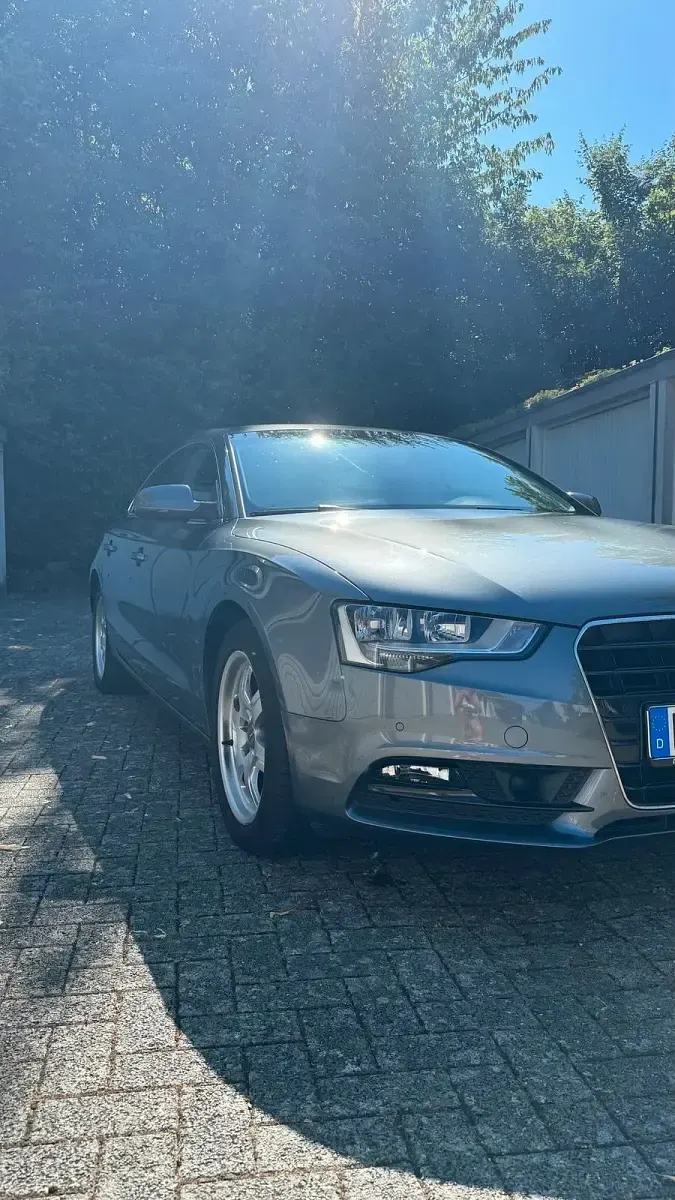 Gebraucht Audi A5 150 PS (110 kW) 2016 Silber Coupé
