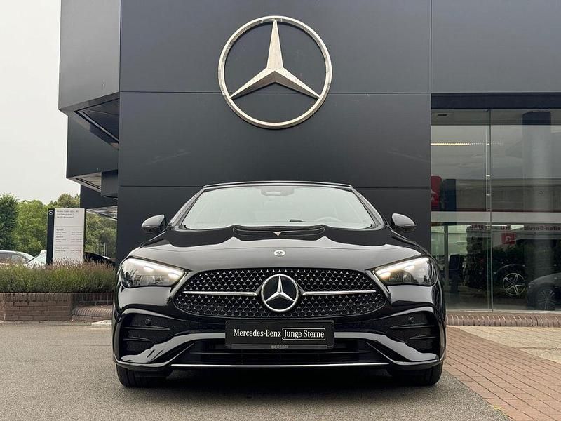 Gebraucht Mercedes CLE200 AMG 204 PS (150 kW) 2024 Schwarz obsidianschwarz Cabrio