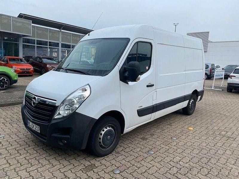 Gebraucht Opel Movano 131 PS (96 kW) 2019 Mineral/polar weiss Van