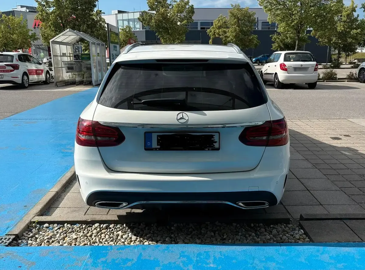 Gebraucht Mercedes C200 AMG line 184 PS (135 kW) 2020 Weiß Kombi