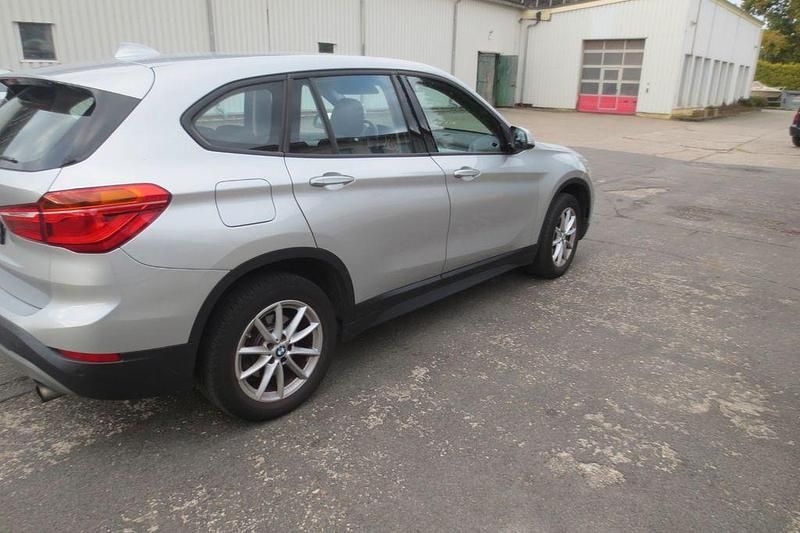Gebraucht BMW X1 Advantage 192 PS (141 kW) 2017 Silber SUV