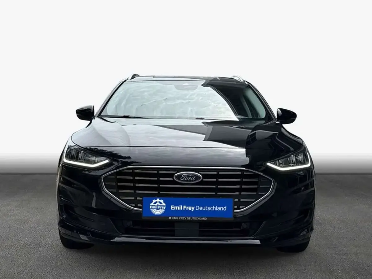 Gebraucht Ford Focus Titanium 125 PS (91 kW) 2024 Agate black metallic Kombi