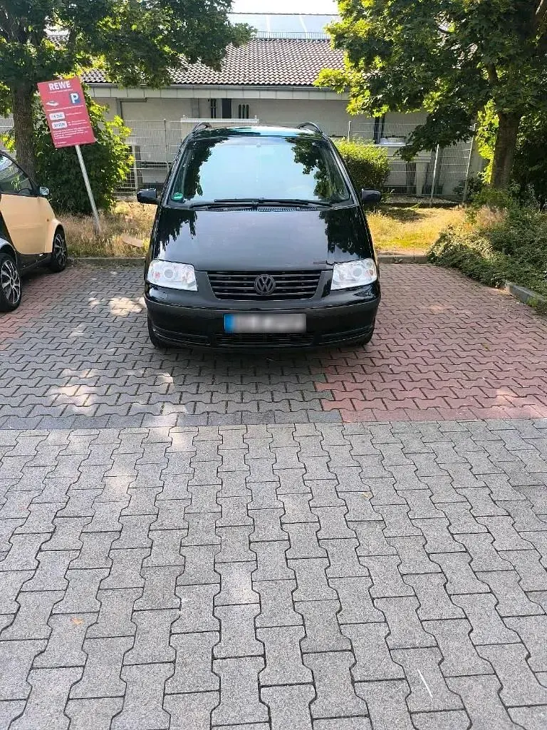 Gebraucht VW Sharan 131 PS (96 kW) 2003 Schwarz Van / Kleinbus