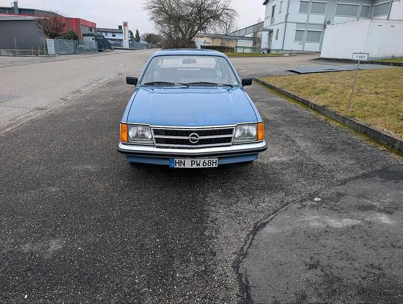Gebraucht Opel Commodore S 115 PS (84 kW) 1979 Blau Limousine