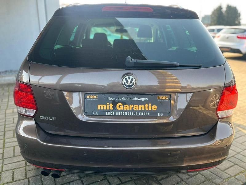 Gebraucht VW Golf VI Style 140 PS (102 kW) 2012 Braun Kleinwagen