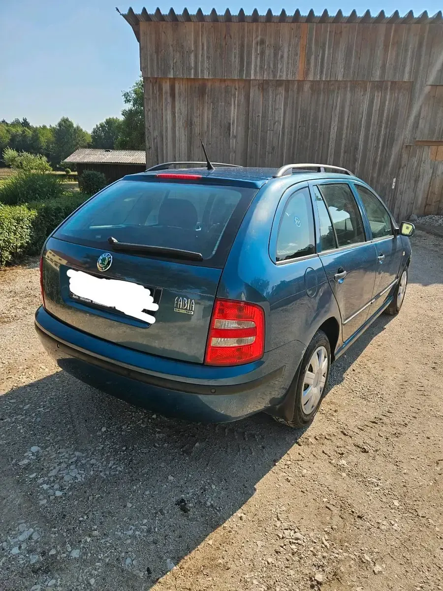 Gebraucht Skoda Fabia 75 PS (55 kW) 2003 Blau Kombi