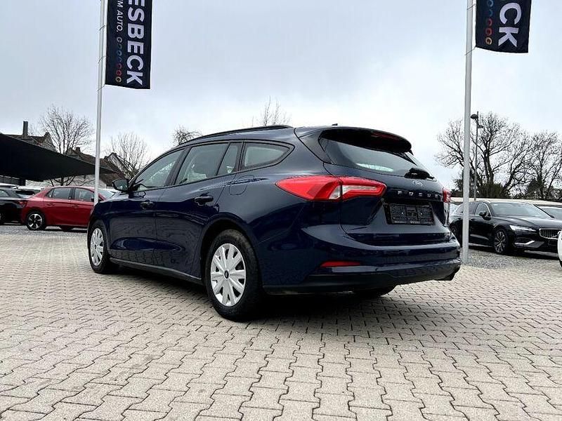 Gebraucht Ford Focus Trend 101 PS (74 kW) 2020 Blazer blau Kombi