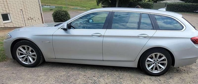 Gebraucht BMW 520 184 PS (135 kW) 2014 Silber Kombi